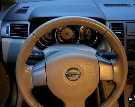 Желтый Ниссан Тиида, объемом двигателя 1.6 л и пробегом 171 тыс. км за 5799 $, фото 16 на Automoto.ua