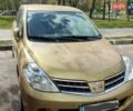 Желтый Ниссан Тиида, объемом двигателя 1.5 л и пробегом 66 тыс. км за 7600 $, фото 1 на Automoto.ua