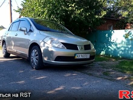 Жовтий Ніссан Тііда, об'ємом двигуна 1.6 л та пробігом 202 тис. км за 4750 $, фото 1 на Automoto.ua
