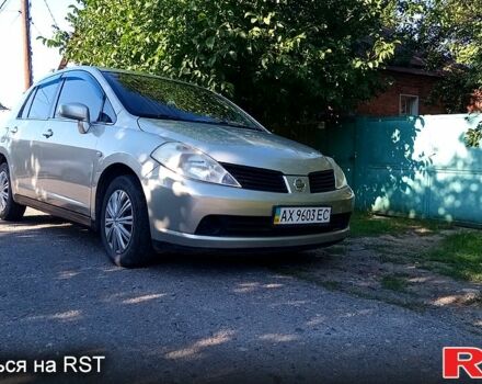 Жовтий Ніссан Тііда, об'ємом двигуна 1.6 л та пробігом 202 тис. км за 4750 $, фото 1 на Automoto.ua