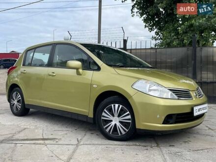Жовтий Ніссан Тііда, об'ємом двигуна 1.6 л та пробігом 100 тис. км за 6990 $, фото 1 на Automoto.ua