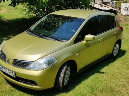 Ніссан Тііда 2008 у Ладижин на Automoto.ua Жовтий Ніссан Тііда, об'ємом двигуна 1.6 л та пробігом 184 тис. км за 6300 $, фото 1 на Automoto.ua