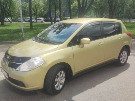 Ніссан Тііда 2008 у Києві на Automoto.ua Жовтий Ніссан Тііда, об'ємом двигуна 1.6 л та пробігом 123 тис. км за 6500 $, фото 1 на Automoto.ua