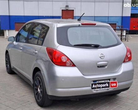 Серый Ниссан Тиида, объемом двигателя 1.6 л и пробегом 182 тыс. км за 6140 $, фото 6 на Automoto.ua