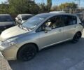 Сірий Ніссан Тііда, об'ємом двигуна 1.8 л та пробігом 200 тис. км за 5500 $, фото 1 на Automoto.ua