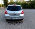 Серый Ниссан Тиида, объемом двигателя 1.6 л и пробегом 188 тыс. км за 5200 $, фото 2 на Automoto.ua