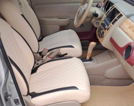 Серый Ниссан Тиида, объемом двигателя 1.6 л и пробегом 182 тыс. км за 6140 $, фото 14 на Automoto.ua