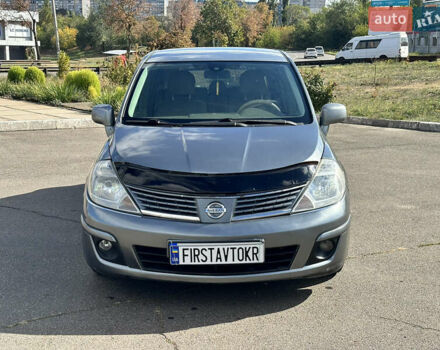 Серый Ниссан Тиида, объемом двигателя 0 л и пробегом 182 тыс. км за 5500 $, фото 4 на Automoto.ua