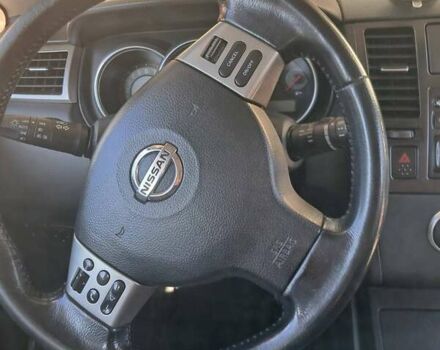 Серый Ниссан Тиида, объемом двигателя 1.6 л и пробегом 200 тыс. км за 5600 $, фото 4 на Automoto.ua