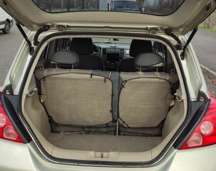 Сірий Ніссан Тііда, об'ємом двигуна 1.6 л та пробігом 271 тис. км за 5000 $, фото 3 на Automoto.ua