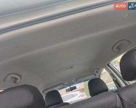 Серый Ниссан Тиида, объемом двигателя 1.6 л и пробегом 174 тыс. км за 5500 $, фото 4 на Automoto.ua