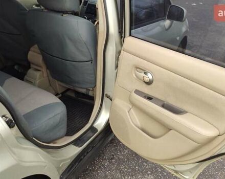 Серый Ниссан Тиида, объемом двигателя 1.6 л и пробегом 271 тыс. км за 5000 $, фото 11 на Automoto.ua