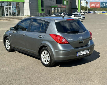 Серый Ниссан Тиида, объемом двигателя 0 л и пробегом 182 тыс. км за 5500 $, фото 9 на Automoto.ua
