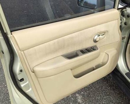 Серый Ниссан Тиида, объемом двигателя 1.6 л и пробегом 271 тыс. км за 5000 $, фото 9 на Automoto.ua