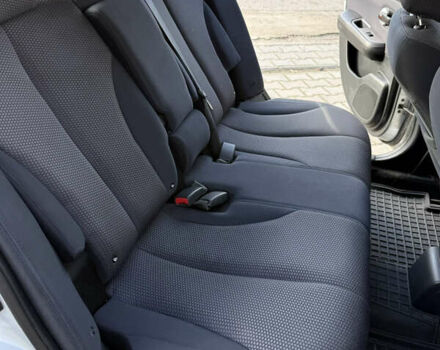 Серый Ниссан Тиида, объемом двигателя 1.6 л и пробегом 167 тыс. км за 7450 $, фото 8 на Automoto.ua