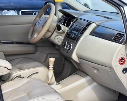 Серый Ниссан Тиида, объемом двигателя 1.8 л и пробегом 182 тыс. км за 5650 $, фото 10 на Automoto.ua