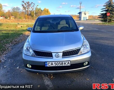 Сірий Ніссан Тііда, об'ємом двигуна 1.6 л та пробігом 255 тис. км за 6200 $, фото 1 на Automoto.ua