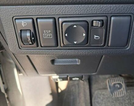 Серый Ниссан Тиида, объемом двигателя 1.6 л и пробегом 200 тыс. км за 5600 $, фото 1 на Automoto.ua