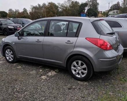 Сірий Ніссан Тііда, об'ємом двигуна 1.8 л та пробігом 206 тис. км за 4200 $, фото 2 на Automoto.ua