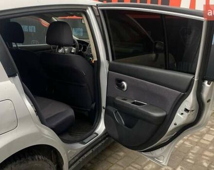 Серый Ниссан Тиида, объемом двигателя 1.8 л и пробегом 216 тыс. км за 4700 $, фото 30 на Automoto.ua