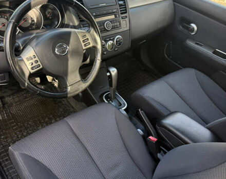 Серый Ниссан Тиида, объемом двигателя 1.6 л и пробегом 167 тыс. км за 7250 $, фото 3 на Automoto.ua