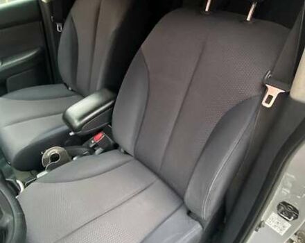 Серый Ниссан Тиида, объемом двигателя 1.8 л и пробегом 216 тыс. км за 4700 $, фото 17 на Automoto.ua