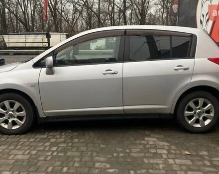 Серый Ниссан Тиида, объемом двигателя 1.8 л и пробегом 216 тыс. км за 4700 $, фото 5 на Automoto.ua