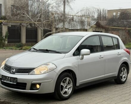 Сірий Ніссан Тііда, об'ємом двигуна 1.6 л та пробігом 167 тис. км за 7250 $, фото 2 на Automoto.ua
