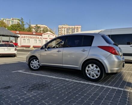 Серый Ниссан Тиида, объемом двигателя 1.6 л и пробегом 192 тыс. км за 5100 $, фото 1 на Automoto.ua