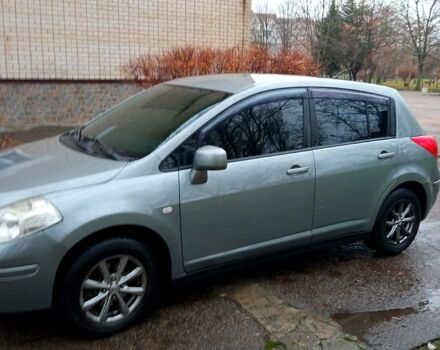 Сірий Ніссан Тііда, об'ємом двигуна 1.6 л та пробігом 213 тис. км за 6250 $, фото 2 на Automoto.ua