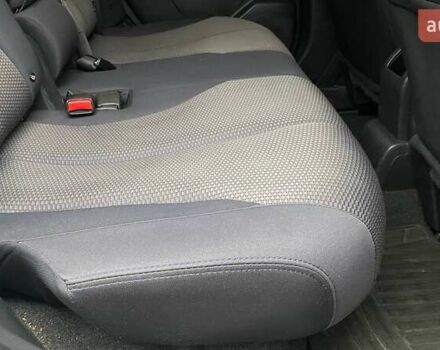 Серый Ниссан Тиида, объемом двигателя 1.8 л и пробегом 216 тыс. км за 4700 $, фото 31 на Automoto.ua