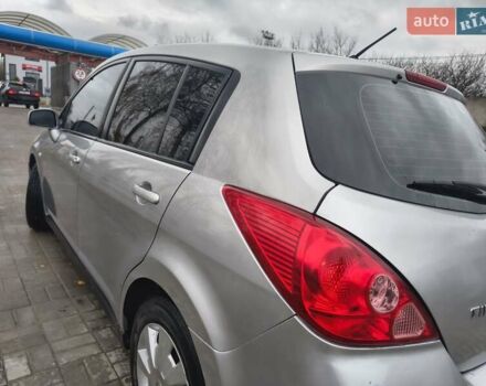 Серый Ниссан Тиида, объемом двигателя 1.6 л и пробегом 192 тыс. км за 5800 $, фото 2 на Automoto.ua