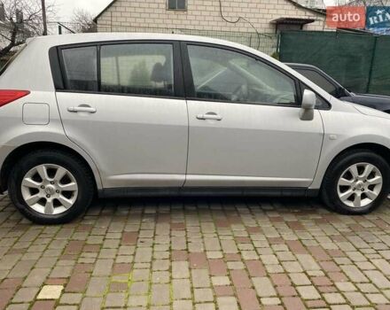 Сірий Ніссан Тііда, об'ємом двигуна 0 л та пробігом 151 тис. км за 7250 $, фото 3 на Automoto.ua