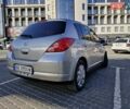 Серый Ниссан Тиида, объемом двигателя 1.6 л и пробегом 192 тыс. км за 5800 $, фото 3 на Automoto.ua
