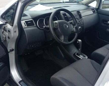 Серый Ниссан Тиида, объемом двигателя 1.6 л и пробегом 198 тыс. км за 7200 $, фото 2 на Automoto.ua