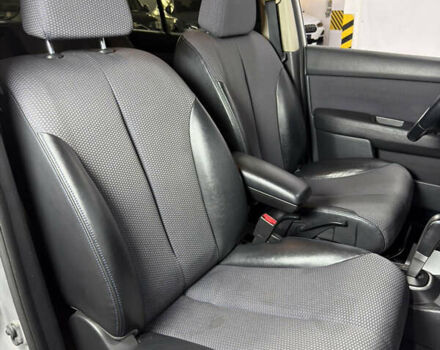 Серый Ниссан Тиида, объемом двигателя 1.6 л и пробегом 120 тыс. км за 6300 $, фото 29 на Automoto.ua