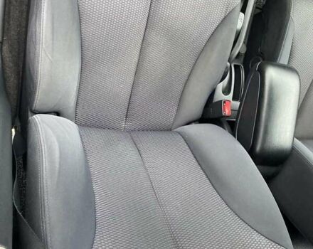 Сірий Ніссан Тііда, об'ємом двигуна 0 л та пробігом 151 тис. км за 7250 $, фото 16 на Automoto.ua