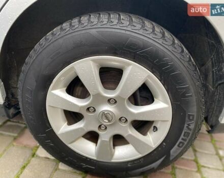 Сірий Ніссан Тііда, об'ємом двигуна 0 л та пробігом 151 тис. км за 7250 $, фото 27 на Automoto.ua