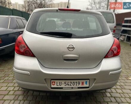 Сірий Ніссан Тііда, об'ємом двигуна 0 л та пробігом 151 тис. км за 7250 $, фото 6 на Automoto.ua