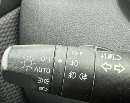 Серый Ниссан Тиида, объемом двигателя 1.6 л и пробегом 167 тыс. км за 7250 $, фото 13 на Automoto.ua