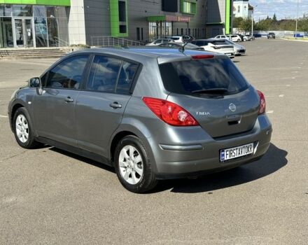 Серый Ниссан Тиида, объемом двигателя 1.8 л и пробегом 182 тыс. км за 5200 $, фото 4 на Automoto.ua