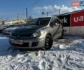 Серый Ниссан Тиида, объемом двигателя 1.6 л и пробегом 214 тыс. км за 6490 $, фото 1 на Automoto.ua