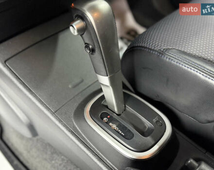 Серый Ниссан Тиида, объемом двигателя 1.6 л и пробегом 120 тыс. км за 6300 $, фото 20 на Automoto.ua