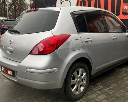 Серый Ниссан Тиида, объемом двигателя 1.8 л и пробегом 216 тыс. км за 4700 $, фото 4 на Automoto.ua