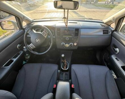 Серый Ниссан Тиида, объемом двигателя 1.6 л и пробегом 199 тыс. км за 5500 $, фото 13 на Automoto.ua