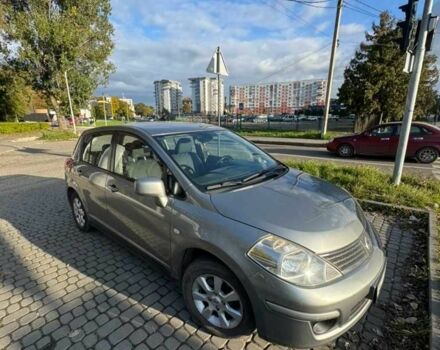 Серый Ниссан Тиида, объемом двигателя 1.6 л и пробегом 199 тыс. км за 5500 $, фото 8 на Automoto.ua