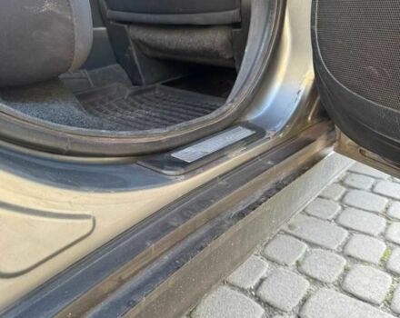 Серый Ниссан Тиида, объемом двигателя 1.6 л и пробегом 199 тыс. км за 5500 $, фото 19 на Automoto.ua