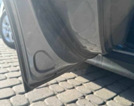 Серый Ниссан Тиида, объемом двигателя 1.6 л и пробегом 199 тыс. км за 5500 $, фото 16 на Automoto.ua