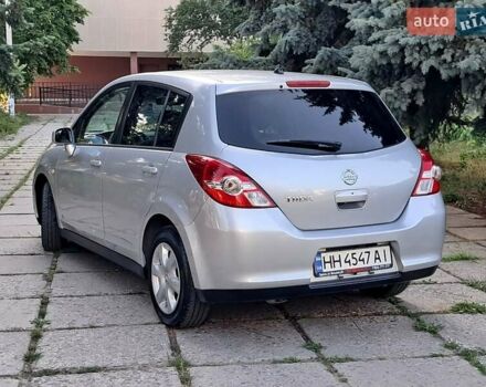 Сірий Ніссан Тііда, об'ємом двигуна 1.5 л та пробігом 82 тис. км за 8100 $, фото 9 на Automoto.ua