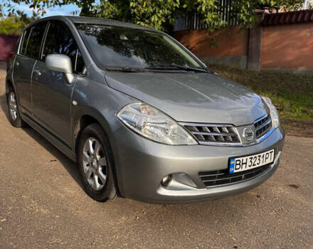 Серый Ниссан Тиида, объемом двигателя 1.6 л и пробегом 170 тыс. км за 6500 $, фото 1 на Automoto.ua